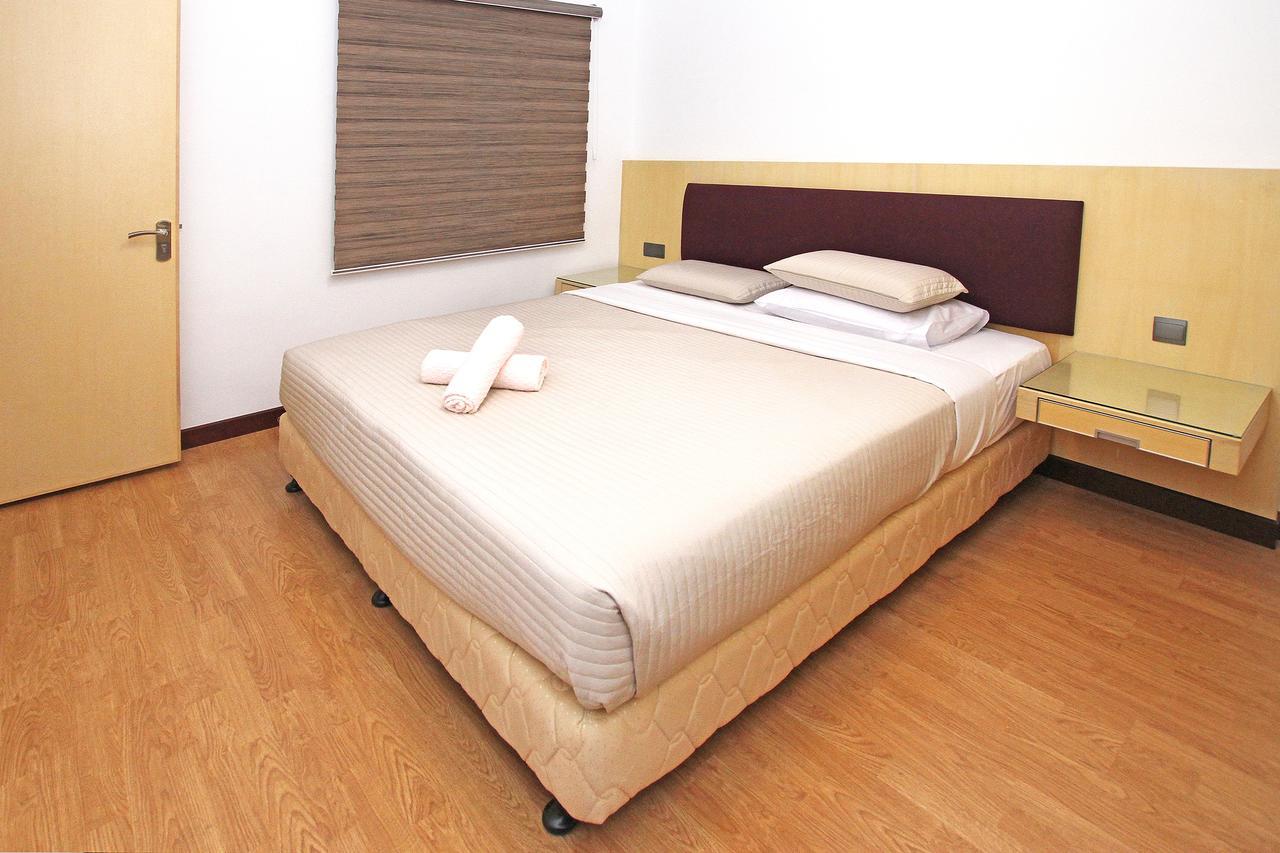 Bernard Holiday Home @ Imperial Suites クチン エクステリア 写真