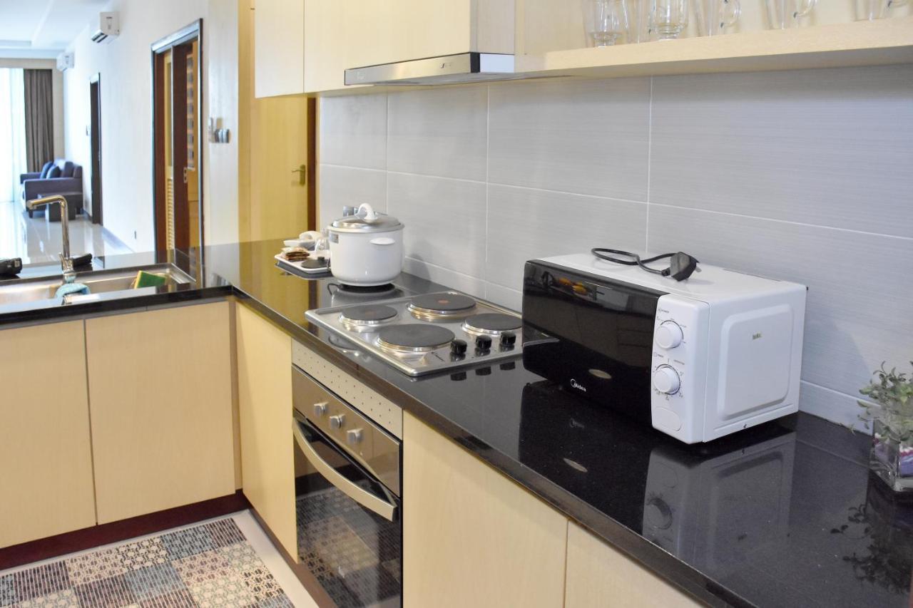 Bernard Holiday Home @ Imperial Suites クチン エクステリア 写真